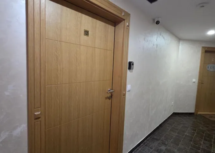 Grand Gondola Av شقة زلاتيبور